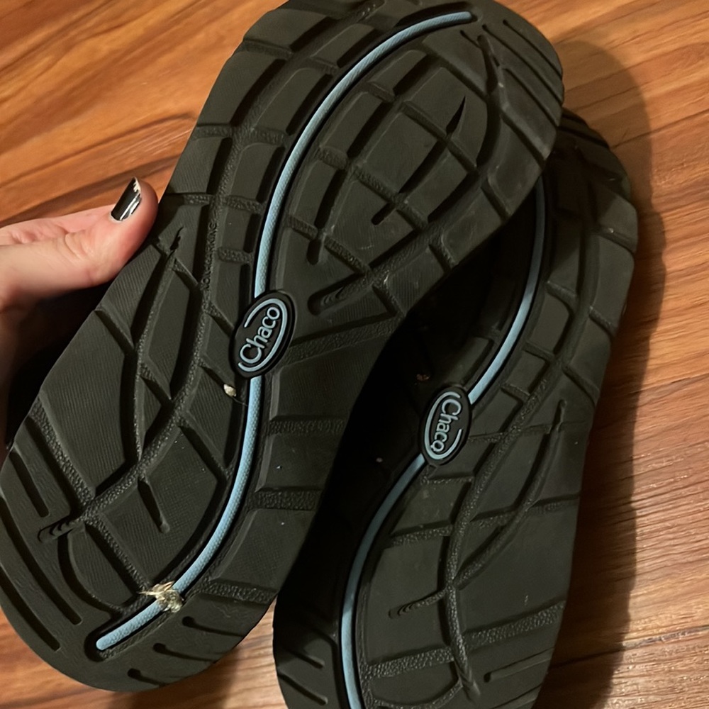 Chacos - Picture 2 of 4